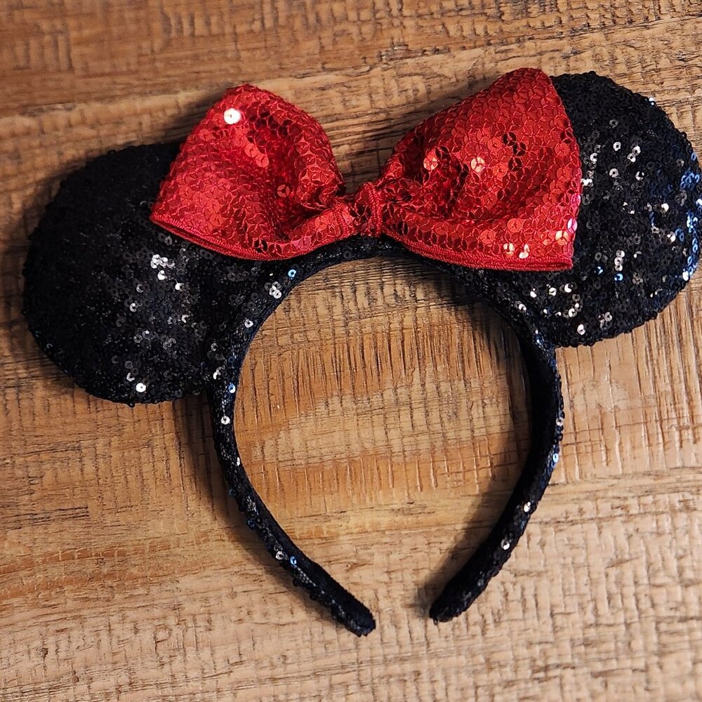 Mini Mouse Sequined Ears in Adult Size EUC